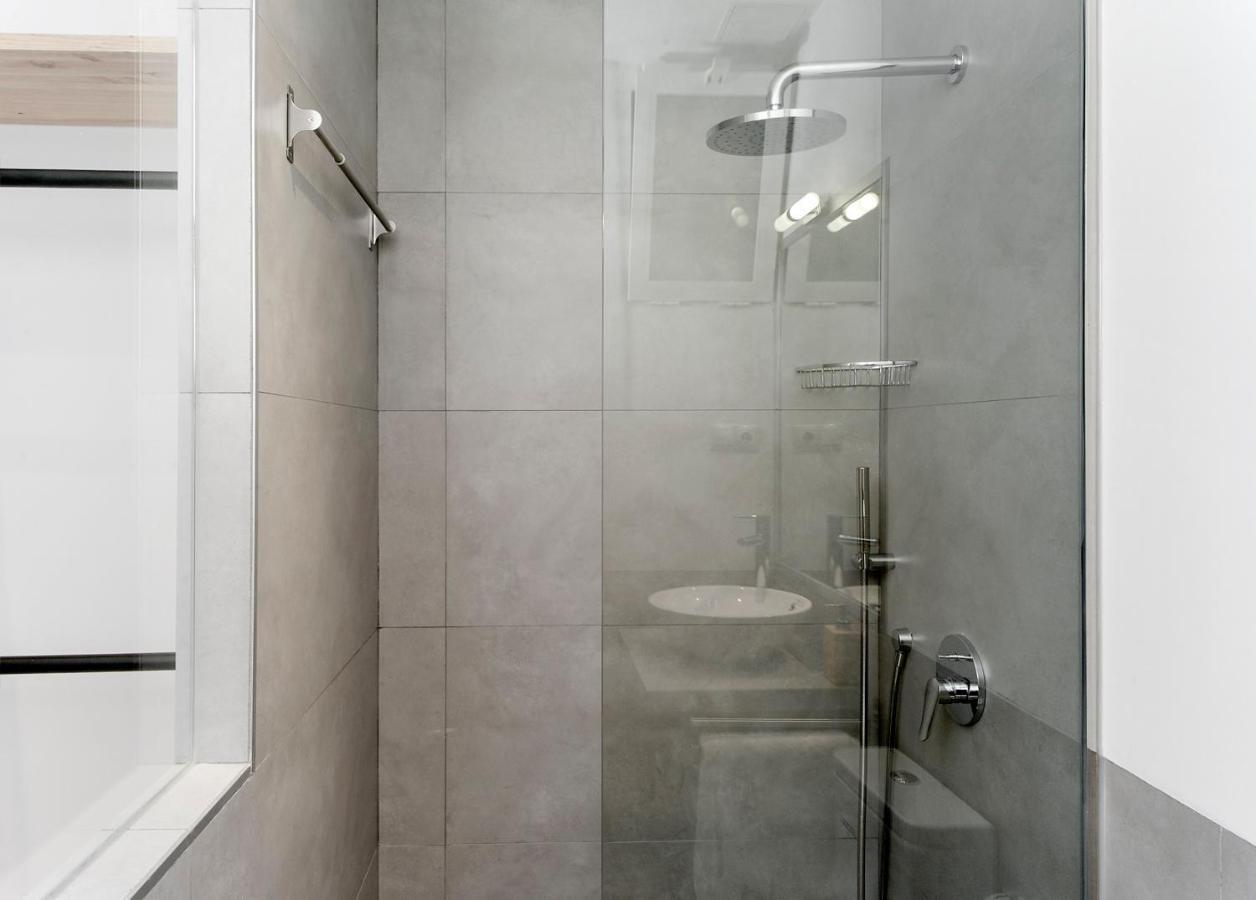マドリードPelayo, Moderno Apartamento Para Dos En Chuecaアパートメント エクステリア 写真
